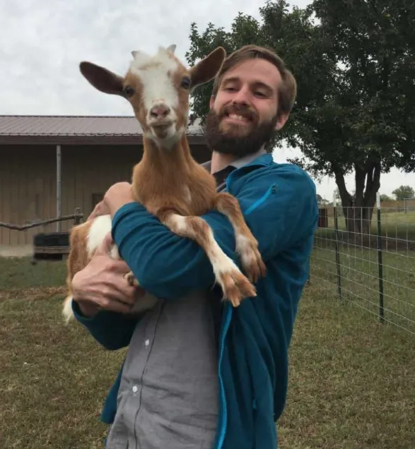 Kyle Haubrich Pet Sitting Coach